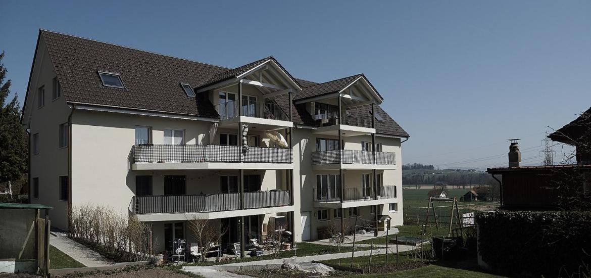Easy-Living Apartments Dietwil エクステリア 写真